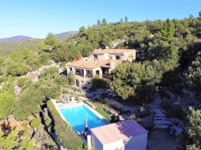 Villa with private pool in Tourtour